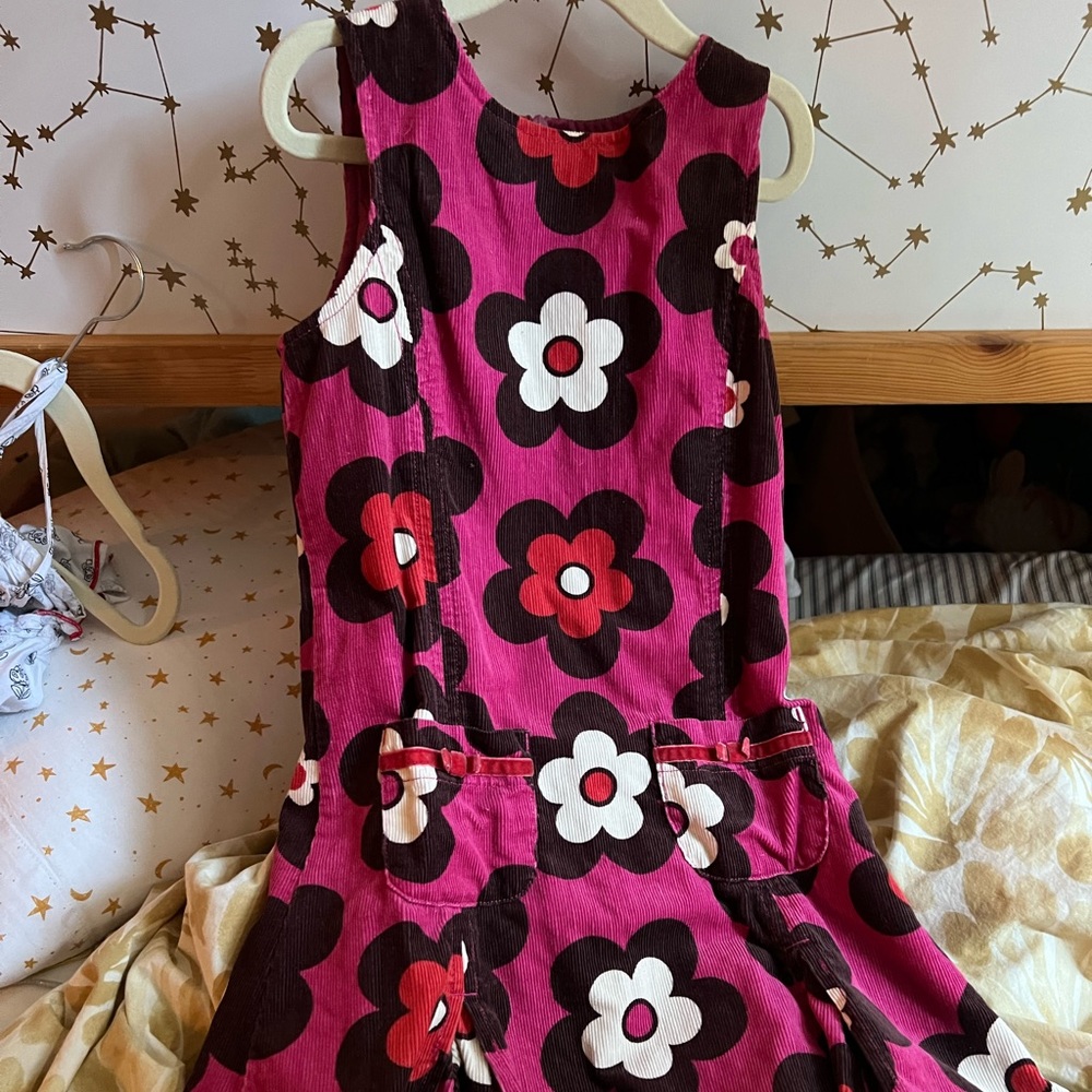Mini boden pleated dress 7-8 years used pink